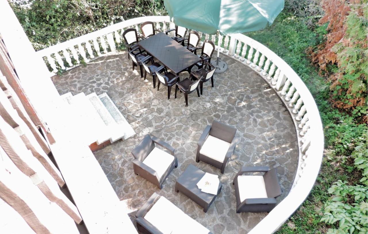 Landhaus Toereki Mit Pool Сиофок Екстериор снимка